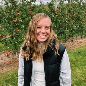 Meet your Posher, Lauren